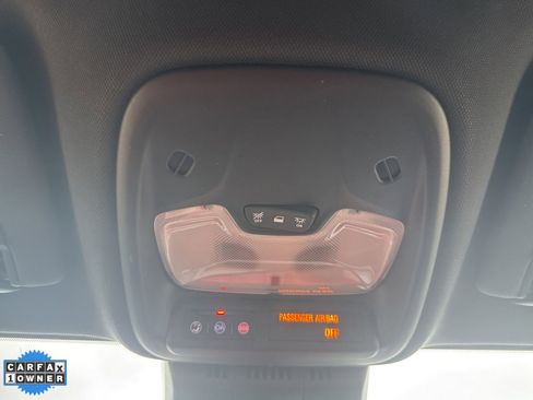 Used 2023 Chevrolet Colorado W/T image 22