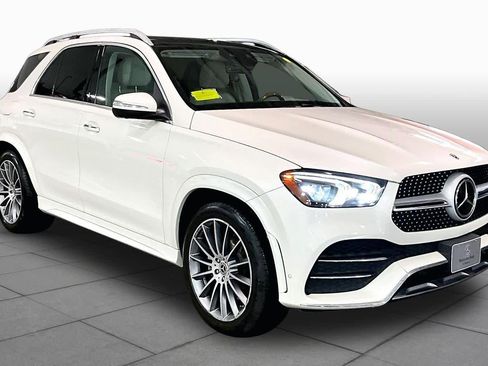 Used 2022 Mercedes-Benz GLE 350 4MATIC image 3