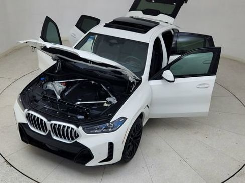 Used 2026 BMW X6 xDrive40i image 85