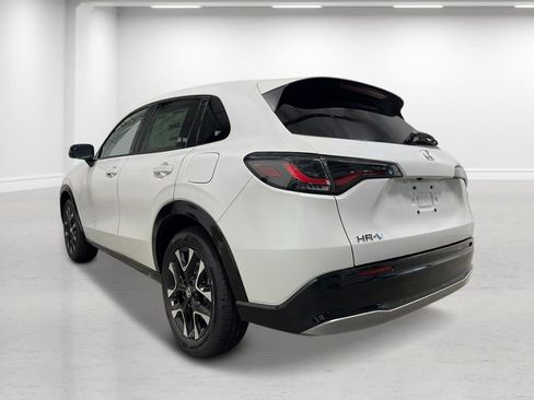 New 2026 Honda HR-V EX-L image 3