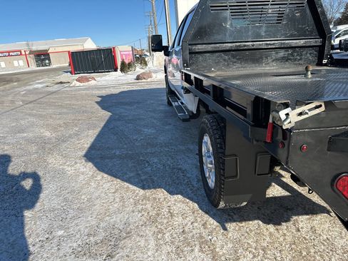 Used 2024 Chevrolet Silverado 2500 LT w/ Convenience Package image 22