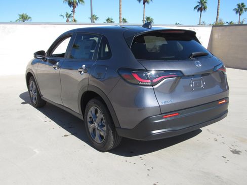 New 2026 Honda HR-V LX image 5
