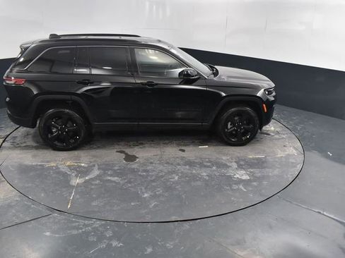 New 2026 Jeep Grand Cherokee Limited AWD/4WD image 45