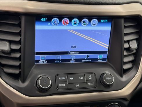 Used 2017 GMC Acadia Denali w/ Technology Package FWD image 24