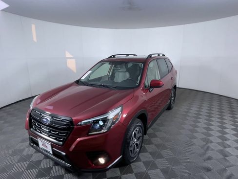 Certified 2023 Subaru Forester Premium image 3