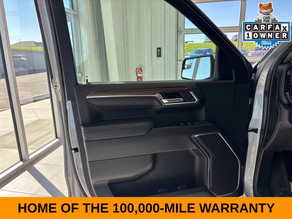 Used 2024 Chevrolet Silverado 1500 LT AWD/4WD image 9