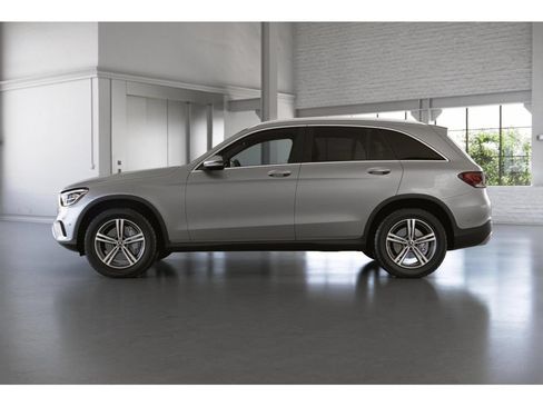 Certified 2022 Mercedes-Benz GLC 300 4MATIC image 35