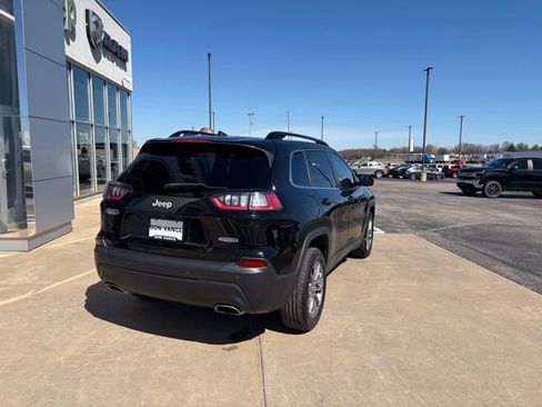 Used 2022 Jeep Cherokee Latitude Lux image 6