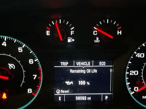 Used 2023 Chevrolet Malibu LT image 15