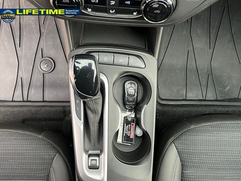 Used 2024 Buick Envista Preferred w/ Convenience I Package image 25