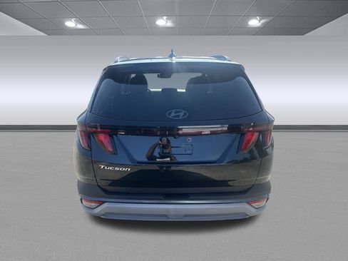 Used 2025 Hyundai Tucson SEL FWD image 4