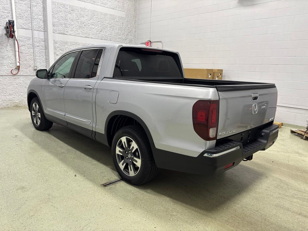 Used 2017 Honda Ridgeline RTL-T image 6