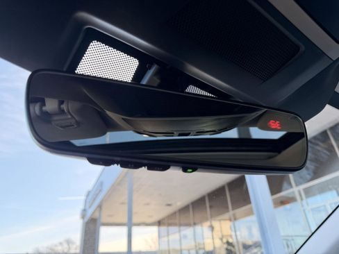 Used 2023 Subaru Legacy Limited image 32