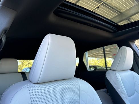 New 2026 Lexus RX 350h AWD/4WD image 17