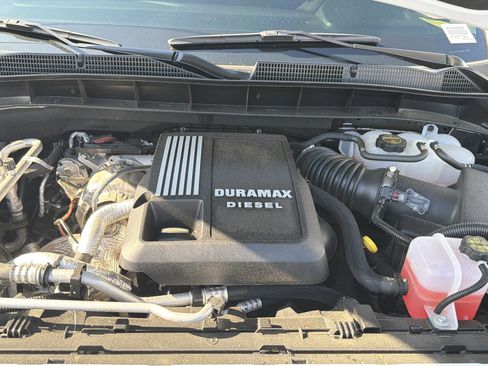 Used 2026 GMC Sierra 1500 SLT RWD image 32