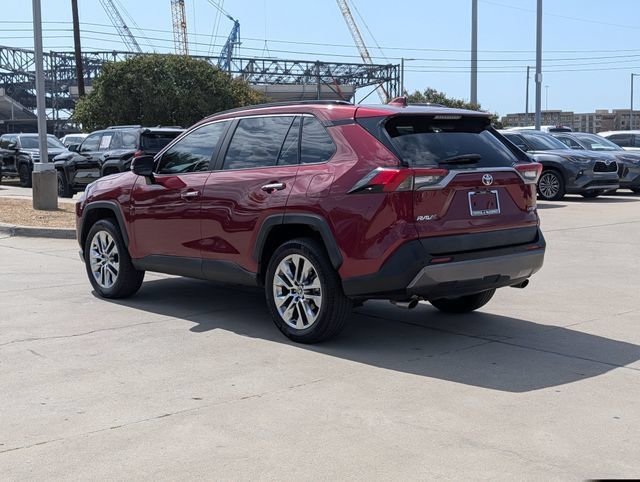 Used 2021 Toyota RAV4 Limited AWD/4WD image 9