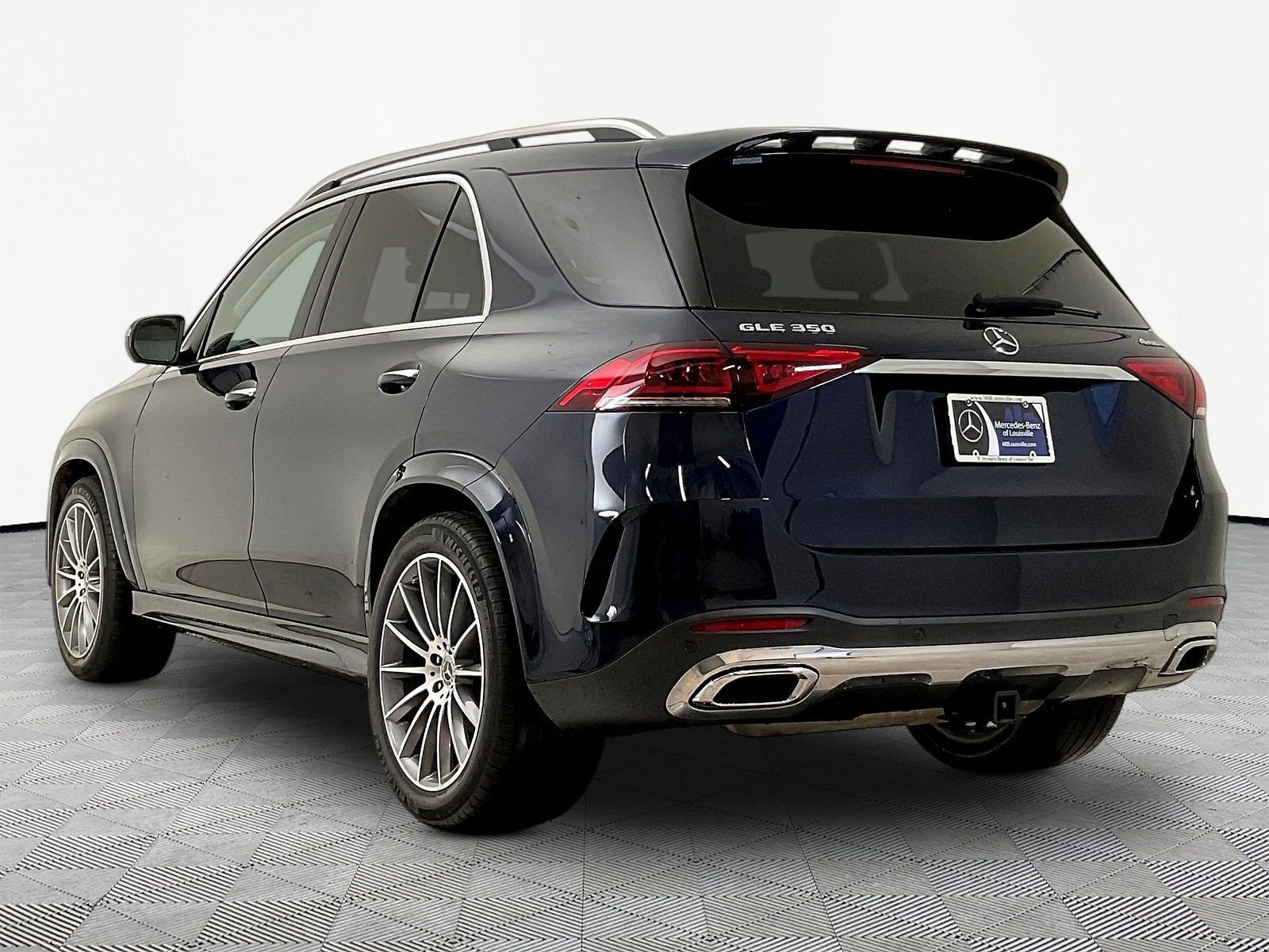Certified 2021 Mercedes-Benz GLE 350 4MATIC image 4