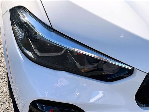 Used 2022 BMW X5 xDrive45e w/ M Sport Package image 27