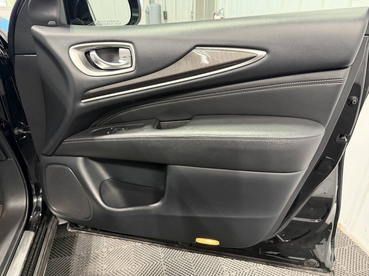 Used 2019 INFINITI QX60 Luxe w/ Essential Package AWD/4WD image 20