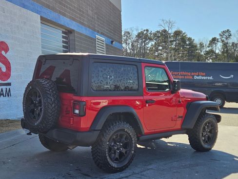 Used 2021 Jeep Wrangler Willys image 7