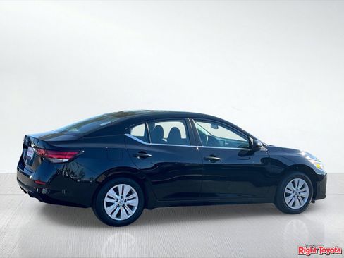 Used 2024 Nissan Sentra S FWD image 5