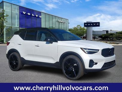 New 2026 Volvo XC40 B5 Ultra w/ Climate Package