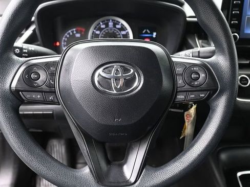Certified 2020 Toyota Corolla LE FWD image 21