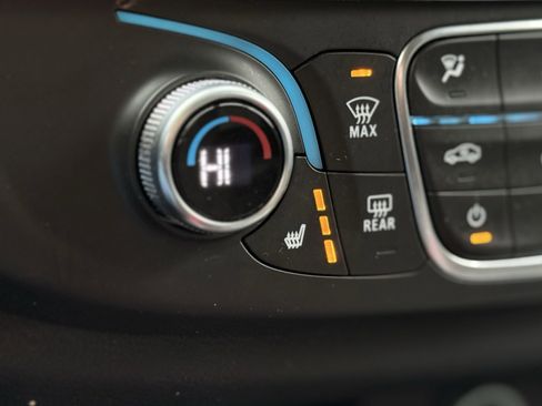 Used 2019 Chevrolet Traverse LT image 6