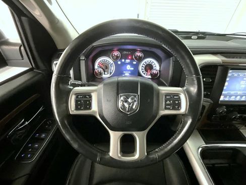 Used 2017 RAM 1500 Laramie w/ Convenience Group image 11