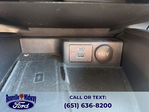 Used 2023 Ford Escape Platinum w/ Premium Technology Package AWD/4WD image 16