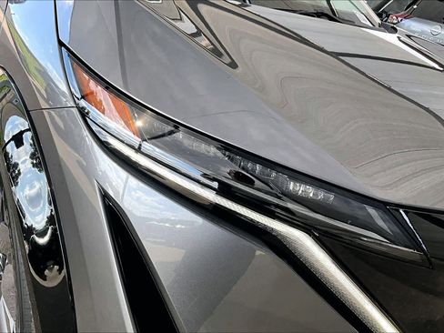 Used 2024 Nissan Ariya AWD image 27