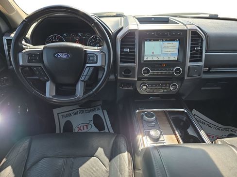 Used 2018 Ford Expedition Platinum AWD/4WD image 12