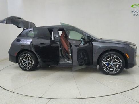 Used 2024 BMW iX xDrive50 w/ Sport Package AWD/4WD image 69