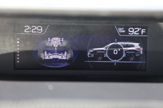 Used 2020 Subaru Ascent Limited w/ Technology Package AWD/4WD image 28