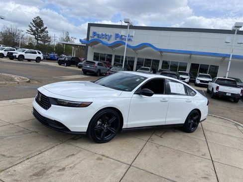 Used 2023 Honda Accord Sport image 5