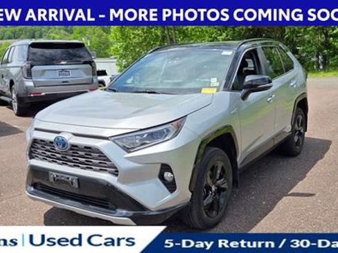 Used 2021 Toyota RAV4 XSE AWD/4WD image 3