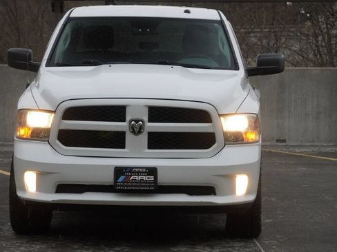 Used 2016 RAM 1500 Express AWD/4WD image 33