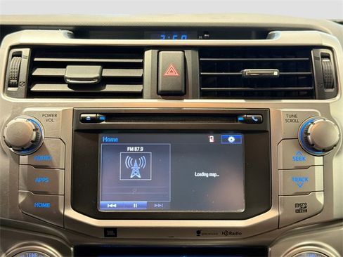 Used 2014 Toyota 4Runner Limited image 13