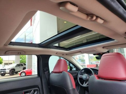 Used 2025 MAZDA CX-50 AWD 2.5 Hybrid w/ Weather Package image 25