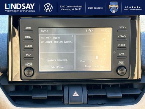 Used 2019 Toyota RAV4 LE image 13