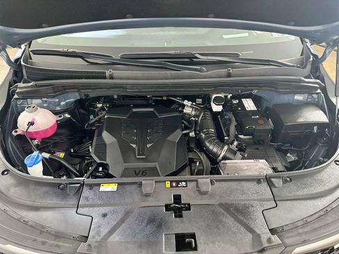 Used 2025 Kia Carnival SX Prestige FWD image 30