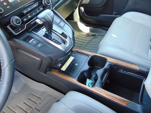 Used 2020 Honda CR-V Touring image 14