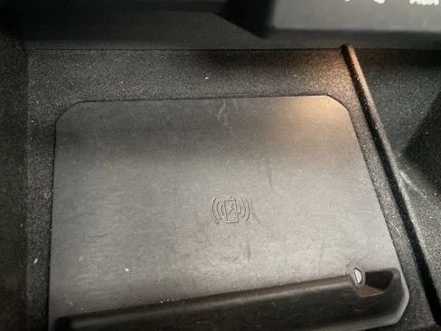 Used 2023 Jeep Wagoneer Series II w/ Premium Group I image 28