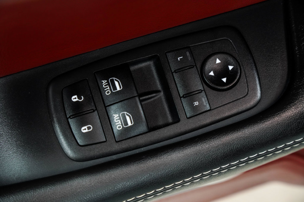 Used 2018 Dodge Challenger SRT Demon RWD image 40