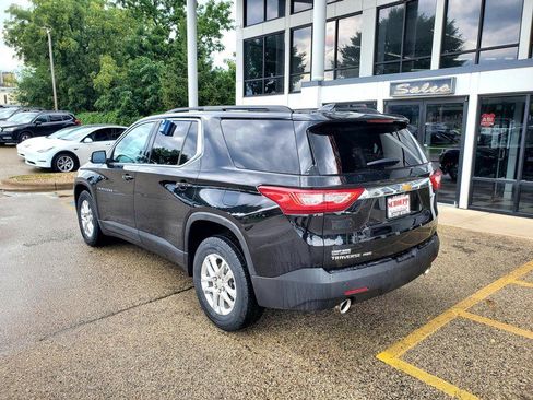 Used 2021 Chevrolet Traverse LT AWD/4WD image 7