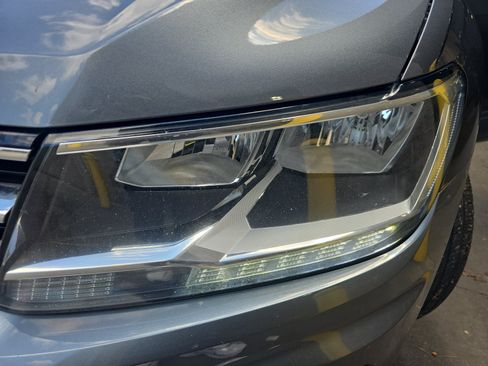 Used 2018 Volkswagen Tiguan S FWD image 29