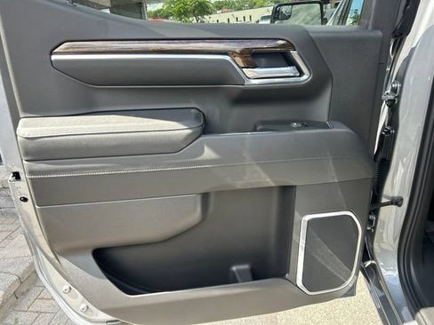 New 2026 GMC Sierra 1500 Elevation w/ Elevation Select Package AWD/4WD image 12
