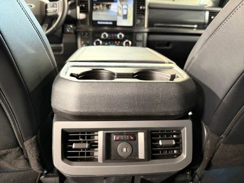 Used 2026 Ford F250 Lariat AWD/4WD image 22