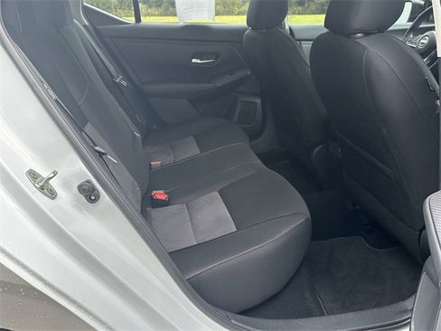 Certified 2025 Nissan Sentra SR image 16