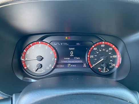 Used 2023 Nissan Frontier PRO-4X w/ Technology Package image 18